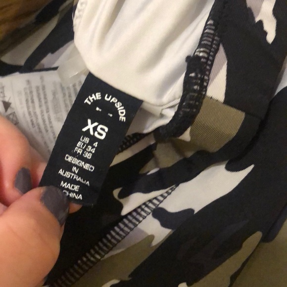 FULL SET the upside pearl camo BNWOT - Picture 8 of 9